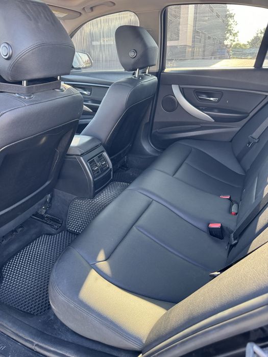 BMW 3 Series 2015 VIN WBA8E5G58GNT41644 фото оголошення 7 з 8