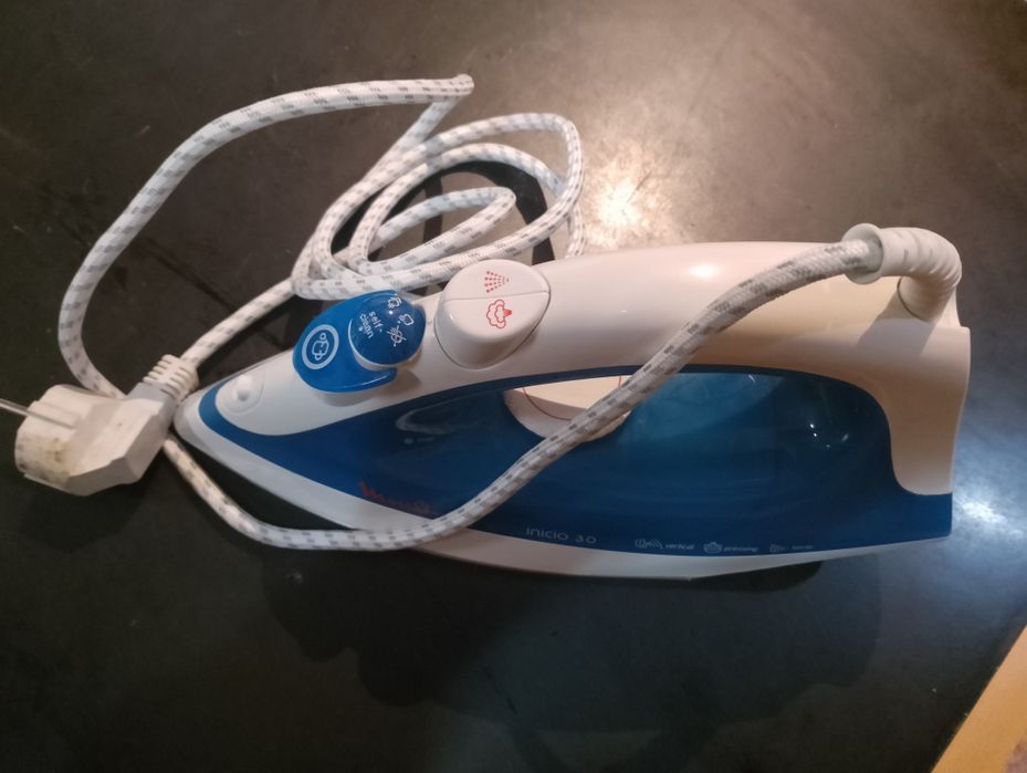 Ferro de engomar Moulinex