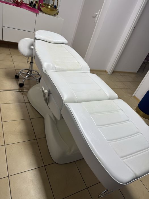 Lozko kosmetyczne elektryczne