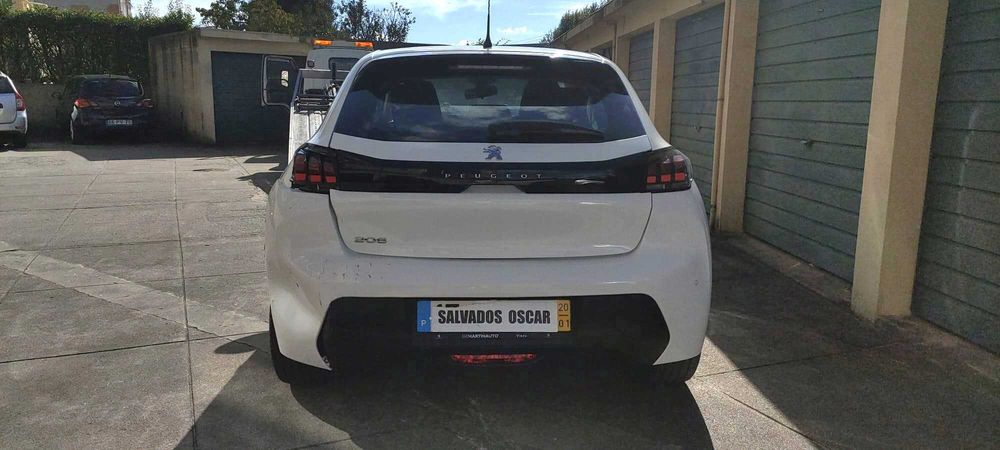 PEUGEOT 208 1.2 PureTech Gasolina