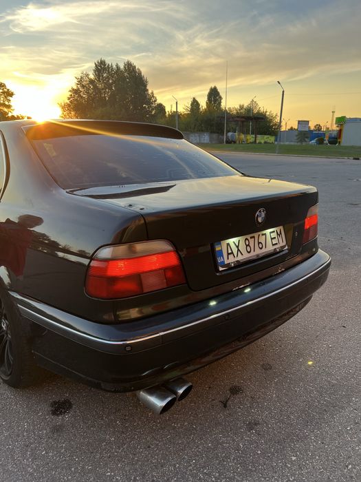 BMW 520i 1998 года