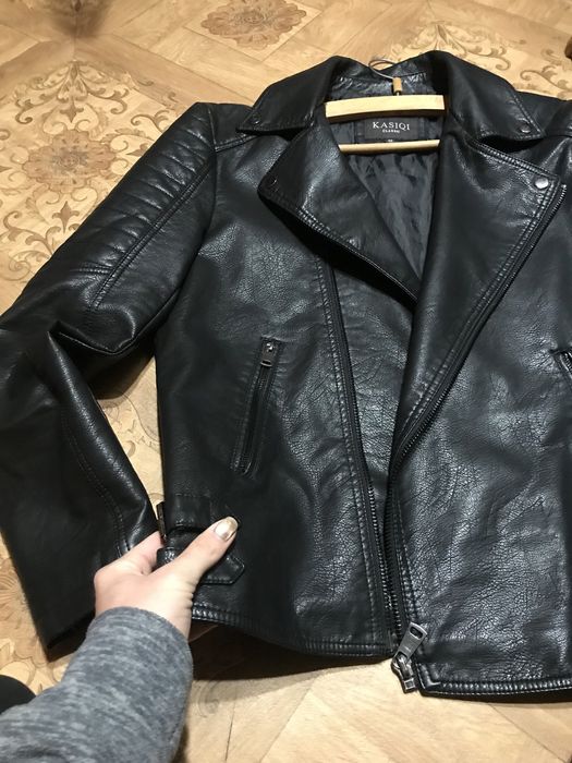 Крута чоловіча шкіряна косуха