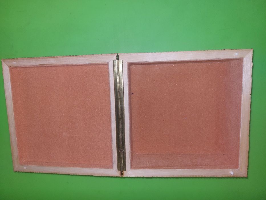 Шкатулка деревянная.