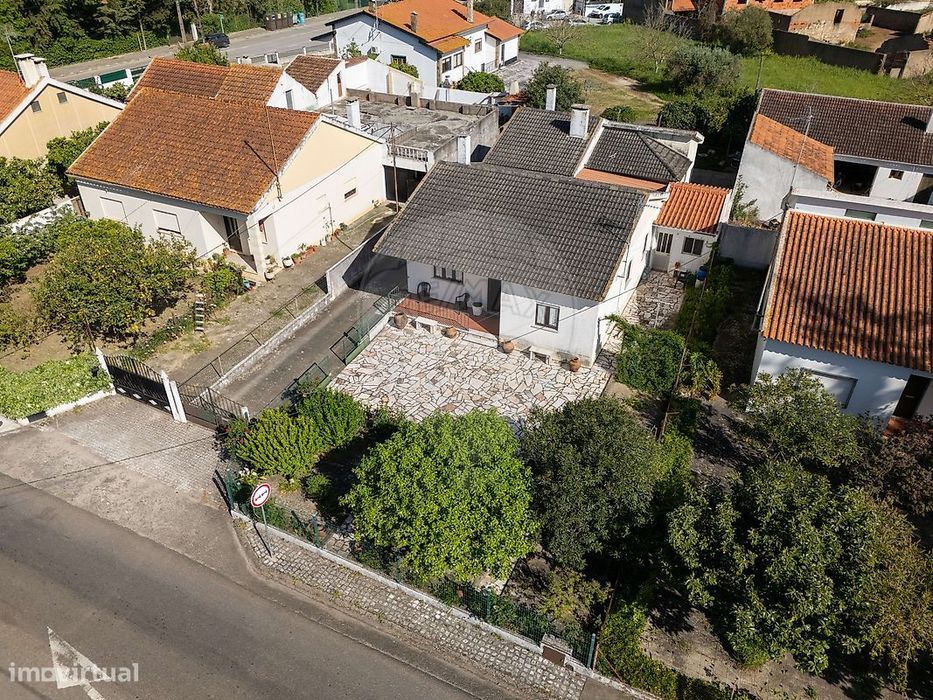 T5 Detached House for Sale