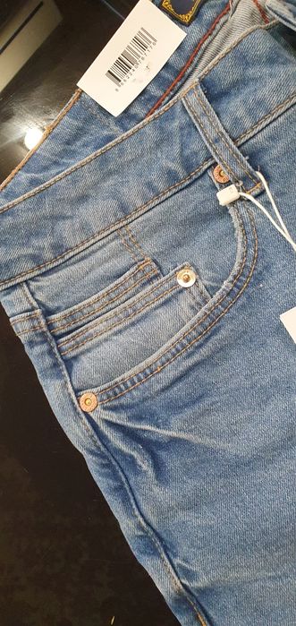 Шорты джинсовые Collins