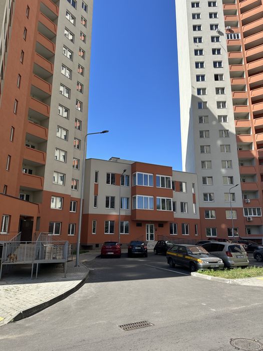 ЖК Милославська 18. 3/16 поверх. З документами, будинок зданий