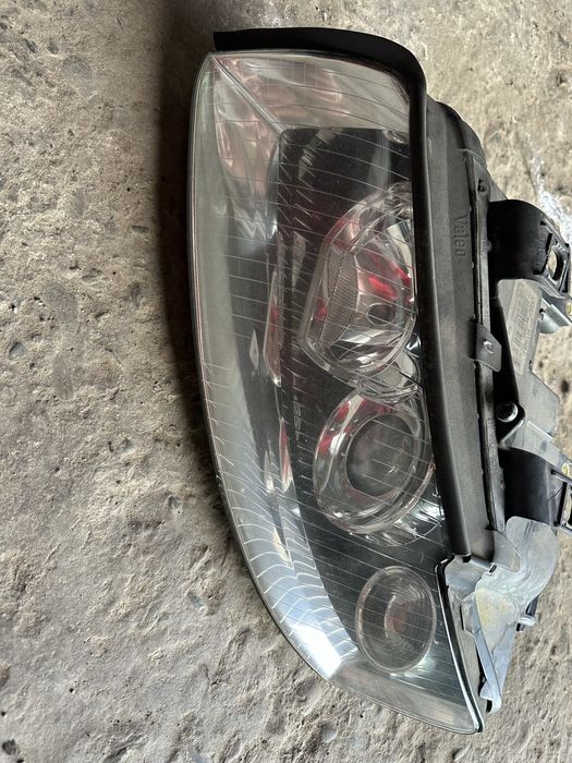 Фара передня ліва Audi A4 B6 Ауді А4 Б6