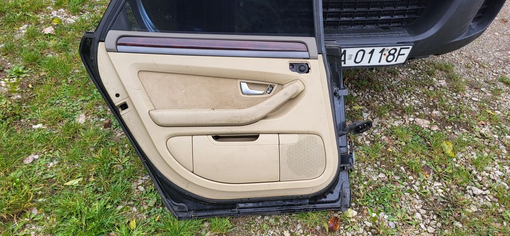 Drzwi Audi A 8  LC9Z Przód tył lewe Prawe szyba winda Zamek Klamka