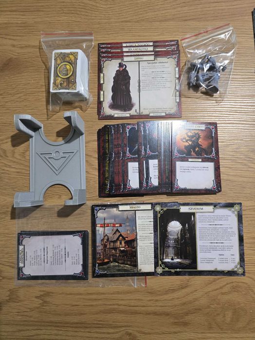 Gra planszowa Talisman Magia i Miecz + część dodatki Miasto oraz inne