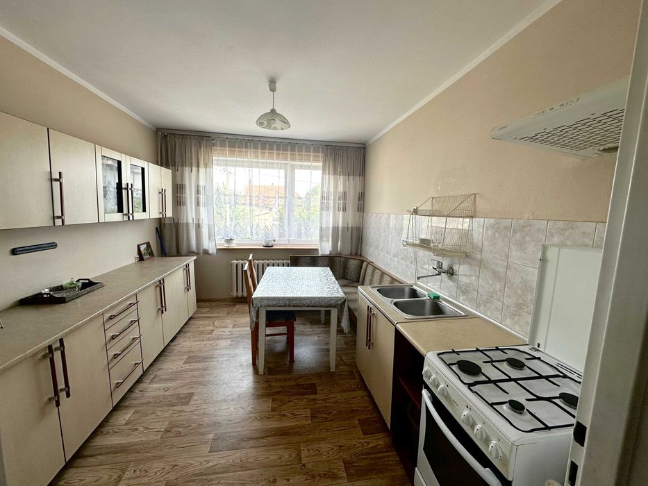 Przestronne mieszkanie 90 m² – blisko rynku