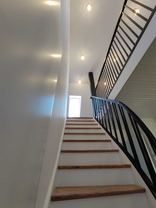 Remonty, Wykończenia wnętrz, Zabudowa poddasza, Układanie płytek