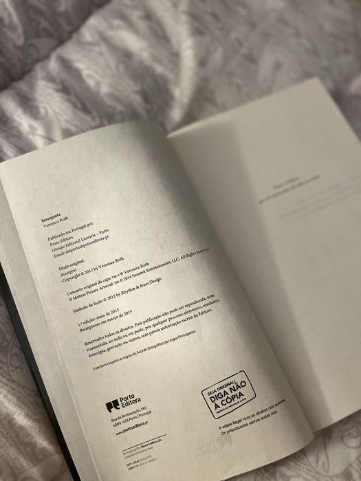 Insurgente – Veronica Roth (Série Divergente)