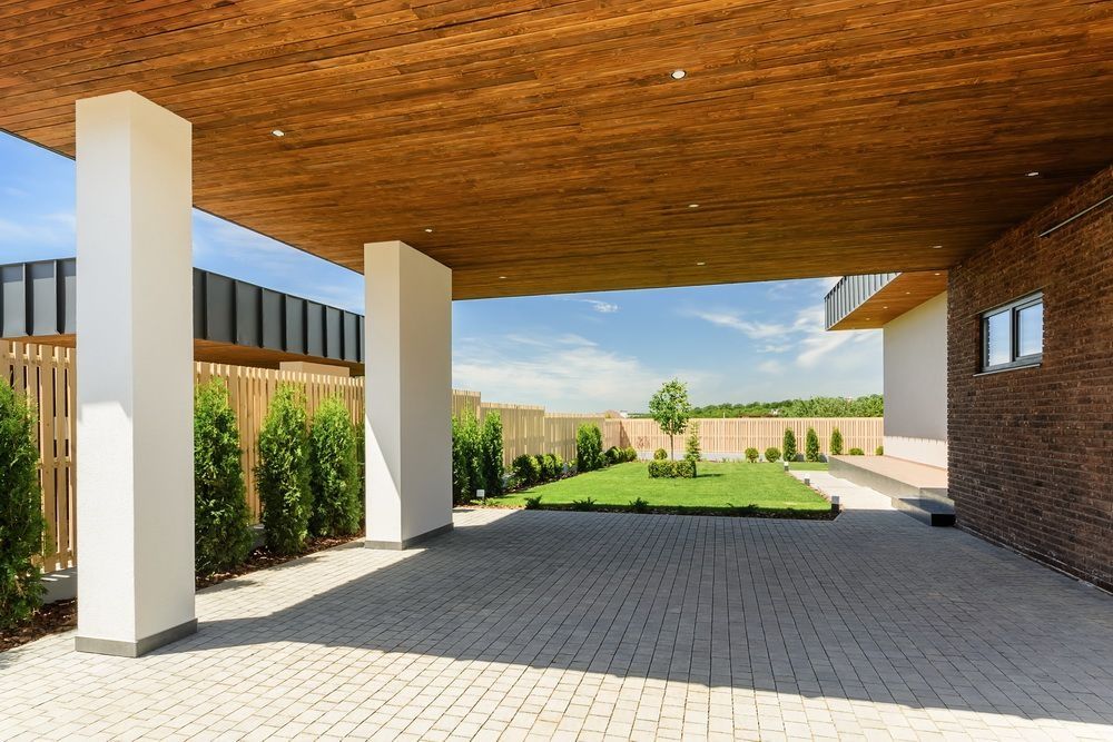 Продам дом с ремонтом «4 HOUSEs» Новоалександровка