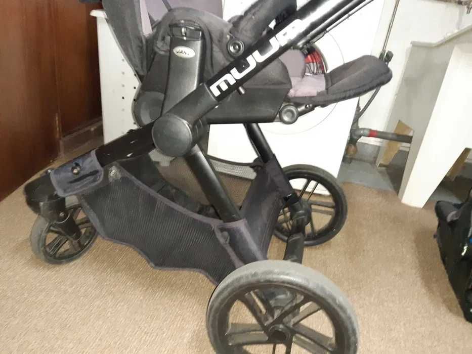 Carrinho de bebé 2 em 1 Jané em Guimarães