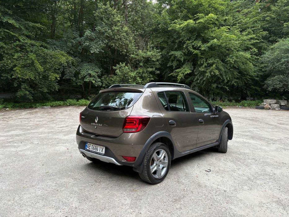 Renault Sandero 2018 VIN VF15SRCLC61749683 фото оголошення 4 з 19