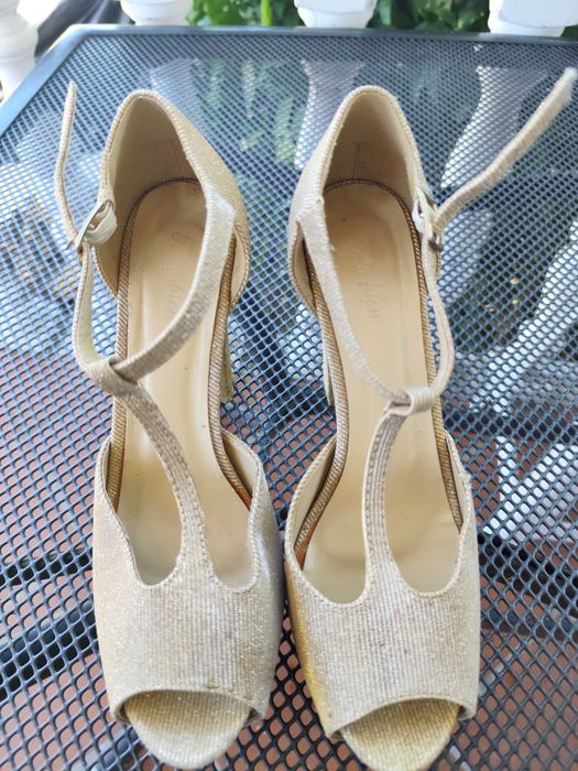 Sandálias Brilhantes (Fashion)