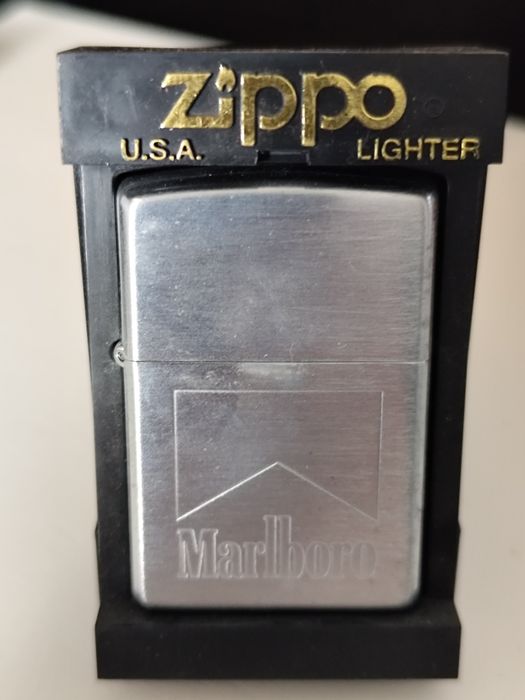 3 Isqueiros Zippo Marlboro