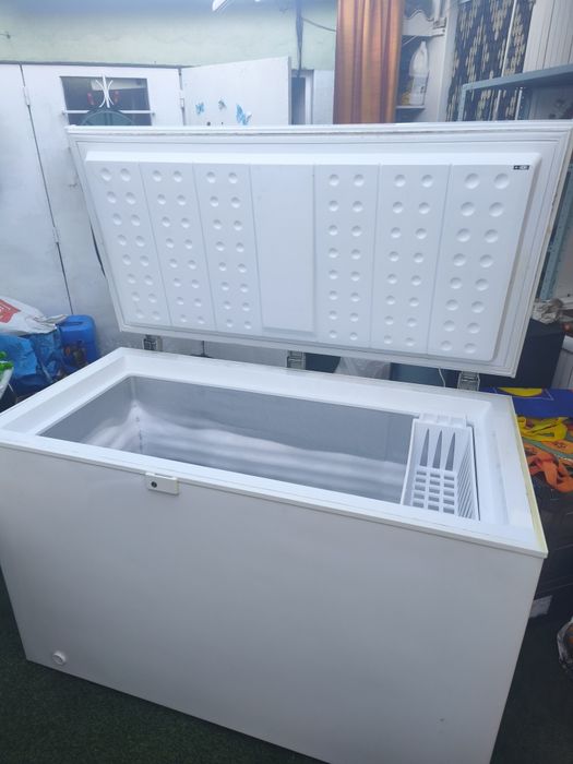 Arca Congeladora Horizontal Becken 301L (Classe A++) – Excelente Estado