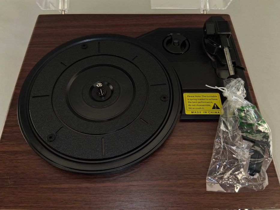 C227 Retro Music Player Turntable Odtwarzacz z USB Wbudowane Głośniki