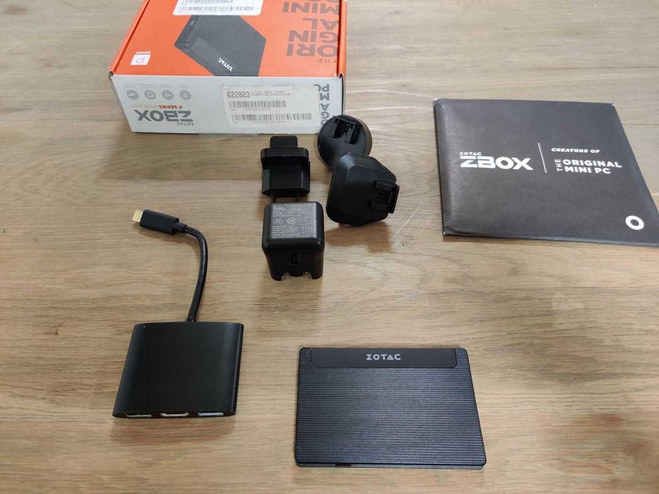 Komputer mini Zotac ZBOX P SERIES P1225 pico 4GB / 32GB