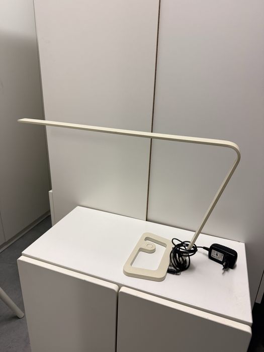 Candeeiro de mesa harte ikea leds