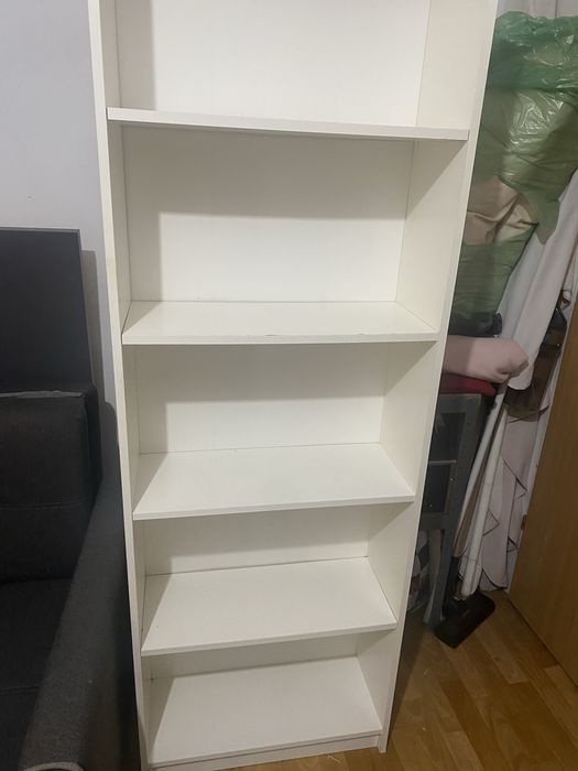 Bialy regał-stojaca półka