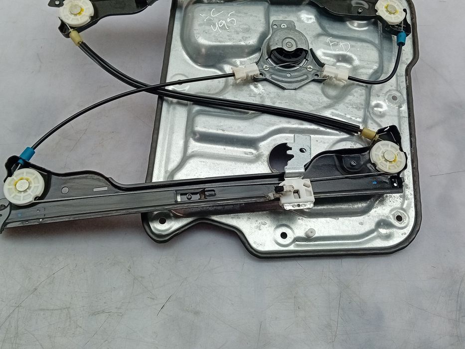 Elevador vidros frente direito NISSAN Qashqai/Qashqai+2 I (J10, JJ10)
