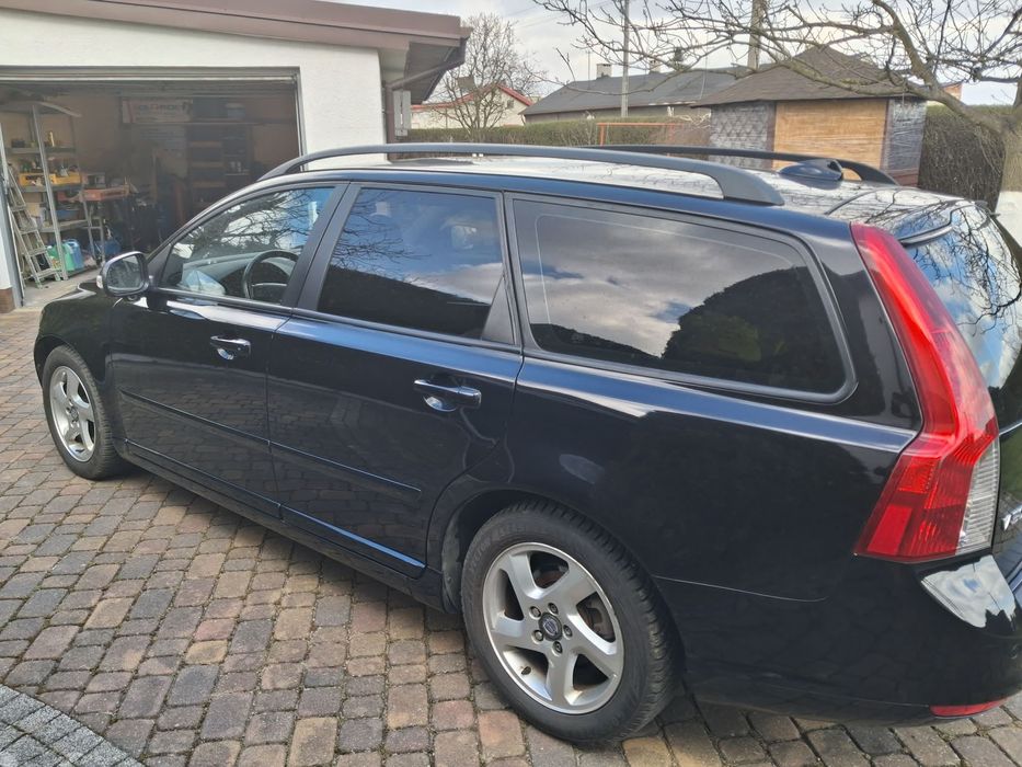 Sprzedam samochód Volvo V50 D2