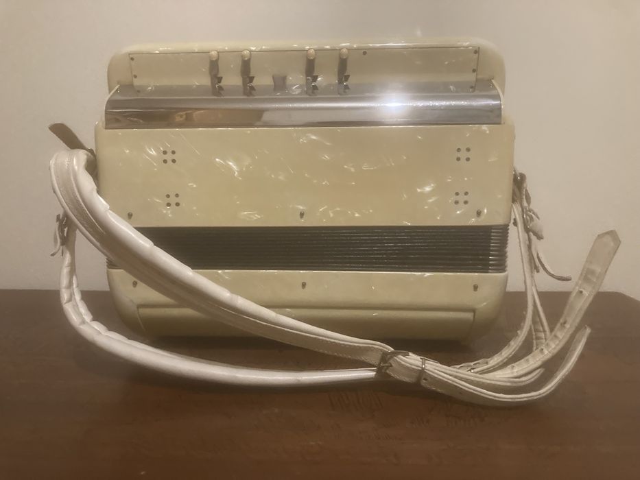 Acordeão cavagnolo 4 voz