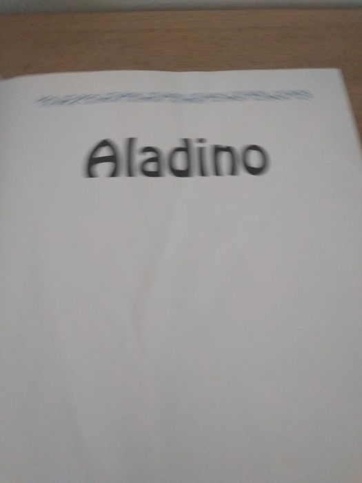 Livro infantil "Os mais belos contos de fadas"