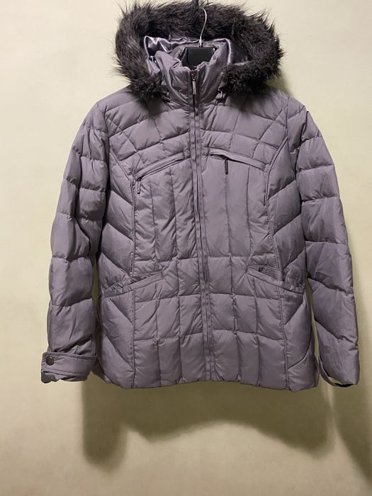 Зимова пухова куртка