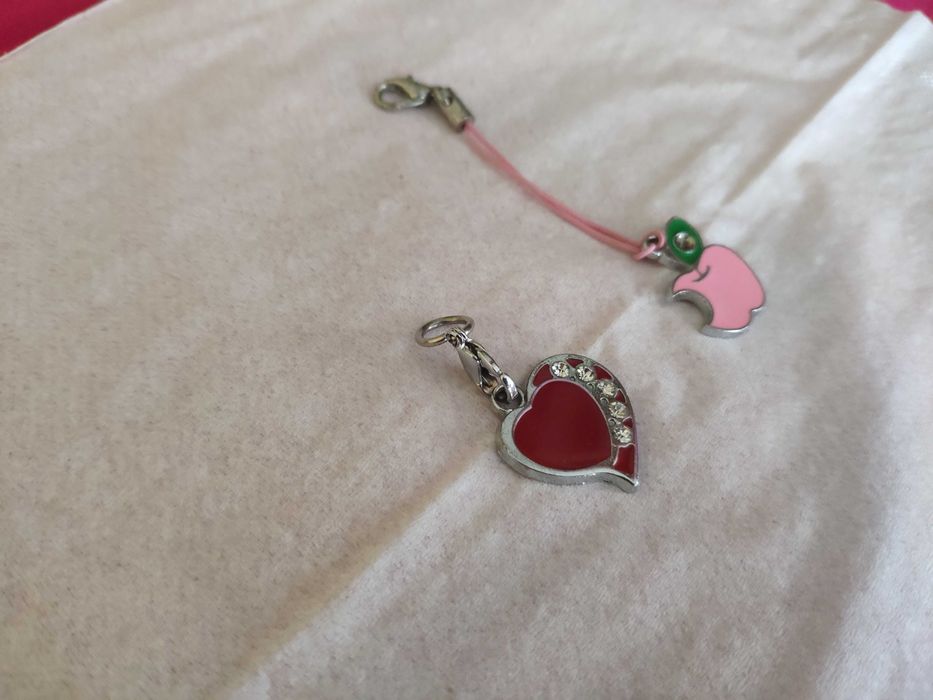 Charmsy do zegarka lub bransoletki