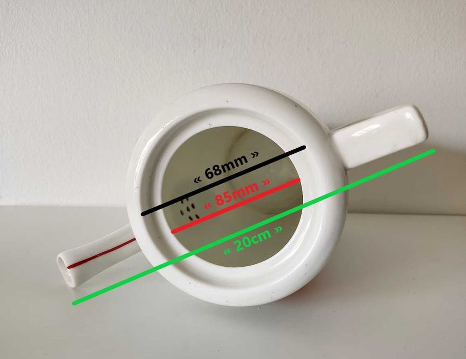 Bule em porcelana Vista Alegre sem tampa