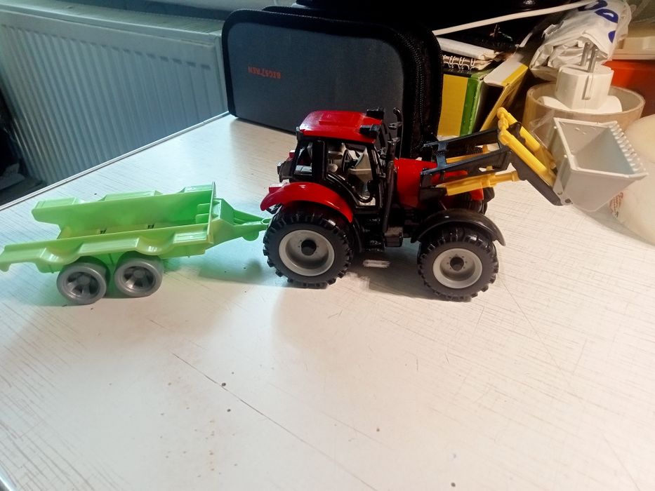 Игрушки детские ,