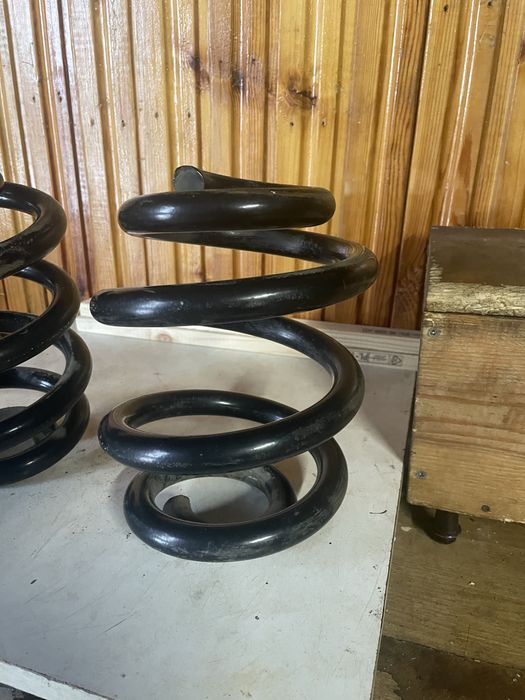 Задні пружини на Т 5