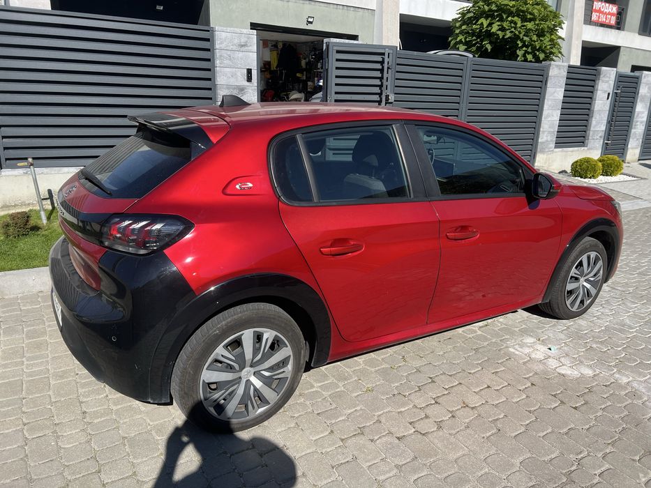 Peugeot e-208 2020