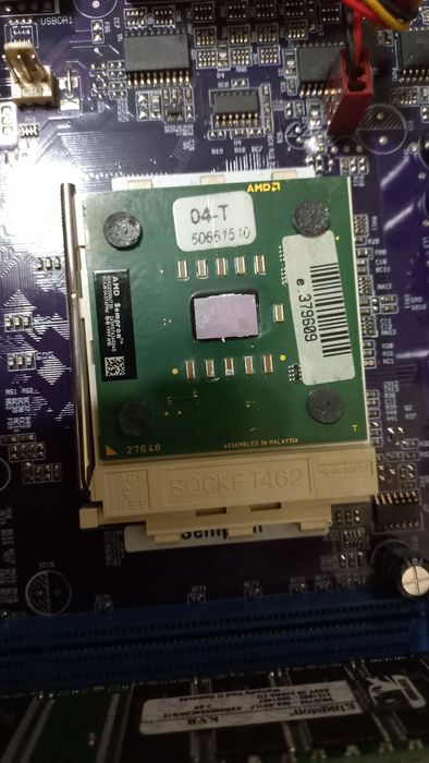 Материнські плати, відеокарти, карти відеозахвату, оперативна пам'ять