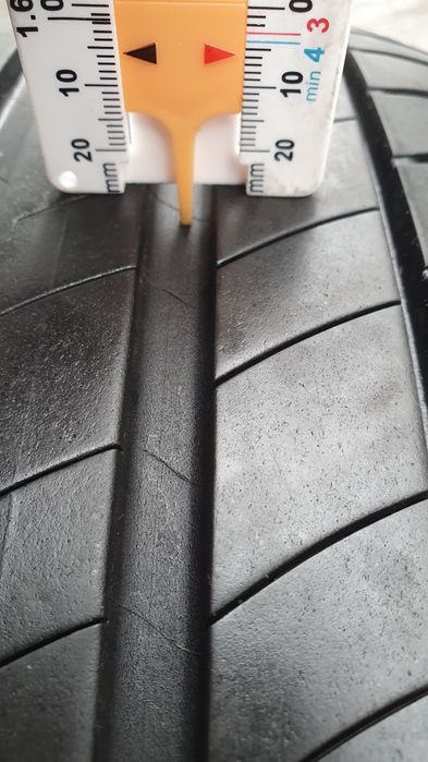 215/55 R18  2шт  Michelin (Мішелін) Авторезина, шини.