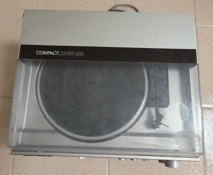Grundig Compact Center 435 (Peças ou Colecionadores)