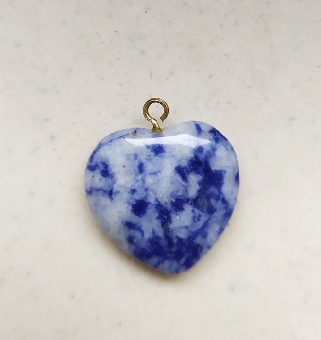 Zawieszka, wisiorek serduszko z kamienia Lapis lazuli