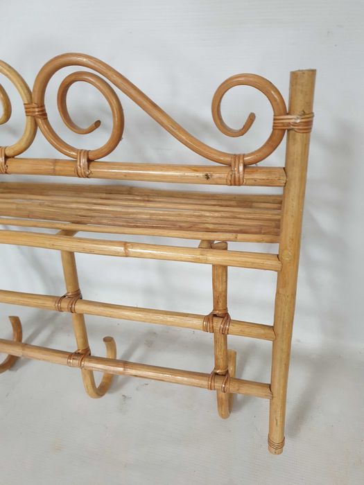 wieszak 60 70 retro vintage naścienny PRL bambusowy