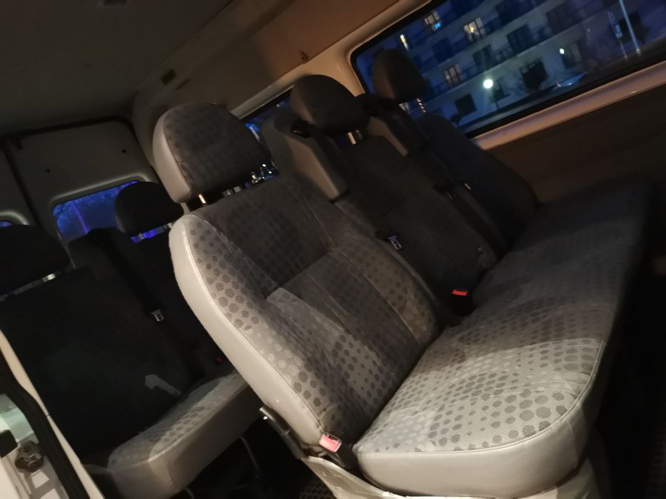 Transport,przewóz osób. Wynajem busa z kierowcą