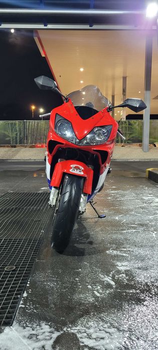 Honda CBR600 F4i