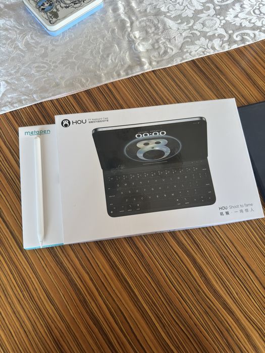 Conjunto capa com teclado e caneta para Ipad 11 2025
