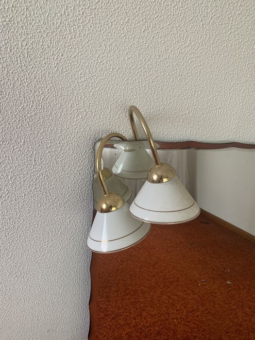 Espelho Vintage de Casa de Banho com Candeeiros Integrados em Excelente Estado