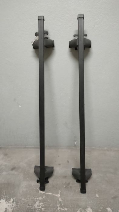 Barras para tejadilho de automóvel.