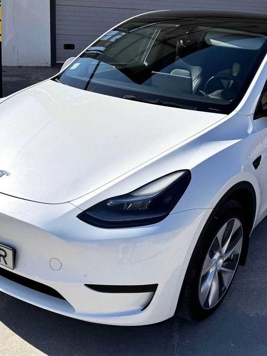 Tesla Model Y RWD 2023