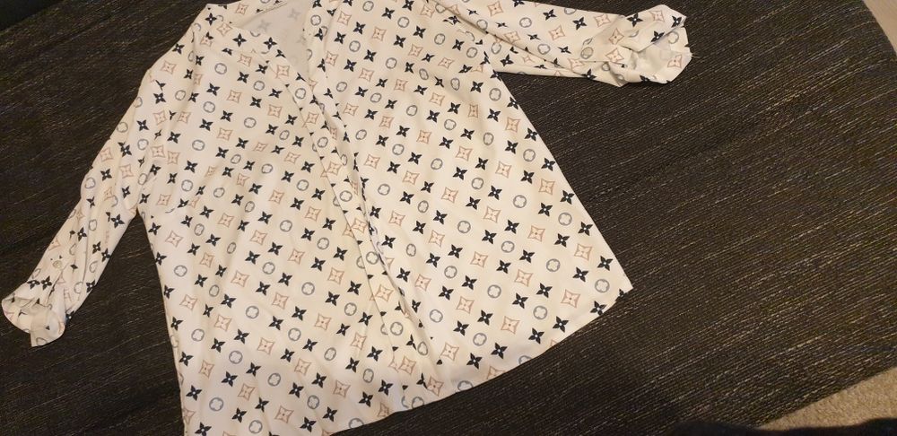 Bluzka biała rozmiar 46