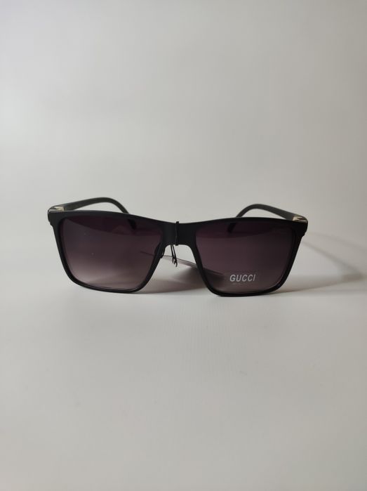 Gucci Sunglasses Black and Gold