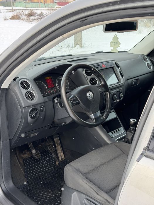 Volkswagen Tiguan 2009 год